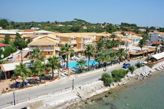 Turtle Beach Agios Sostis  Екстериор снимка